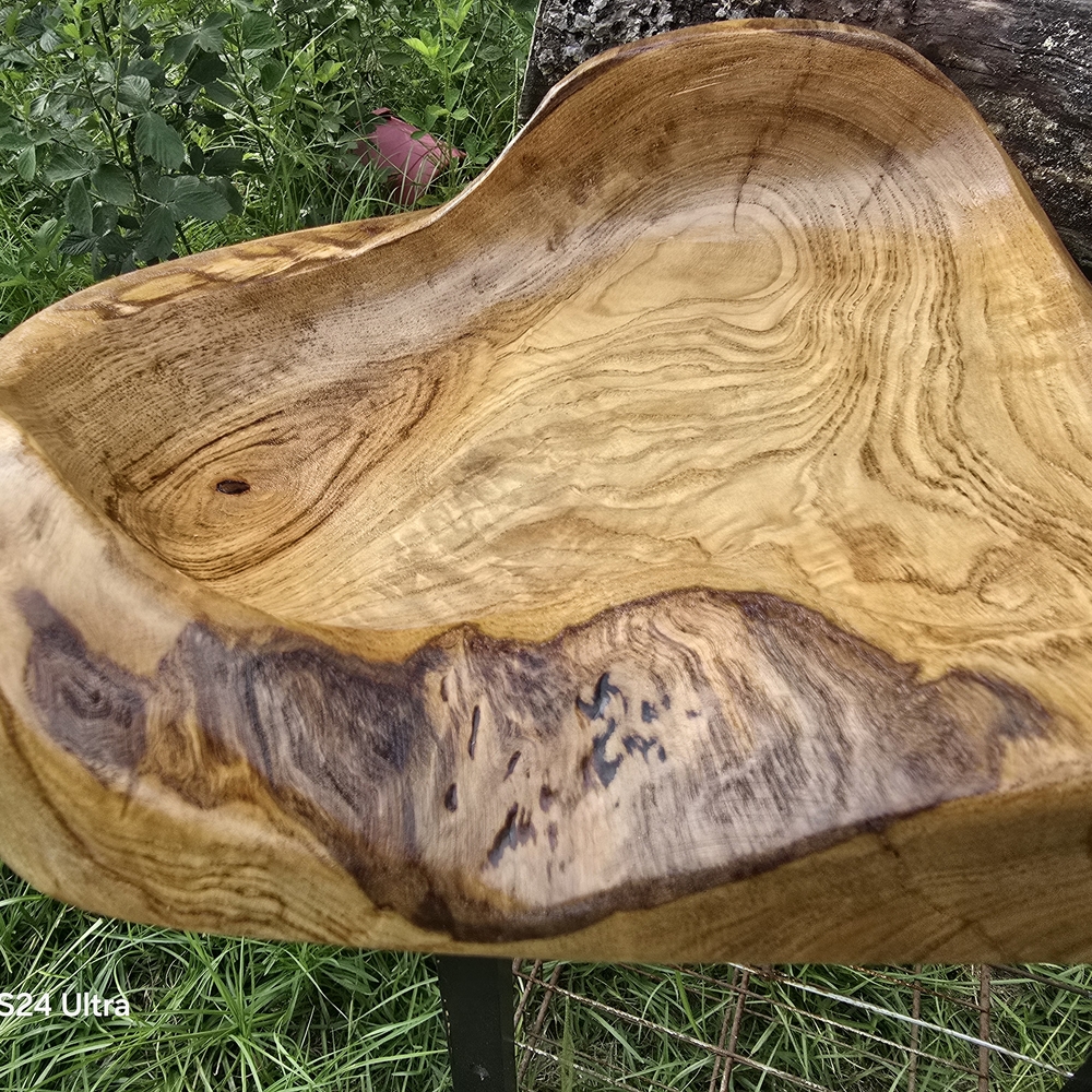 HANDCRAFTED CHESTNUT BOWL